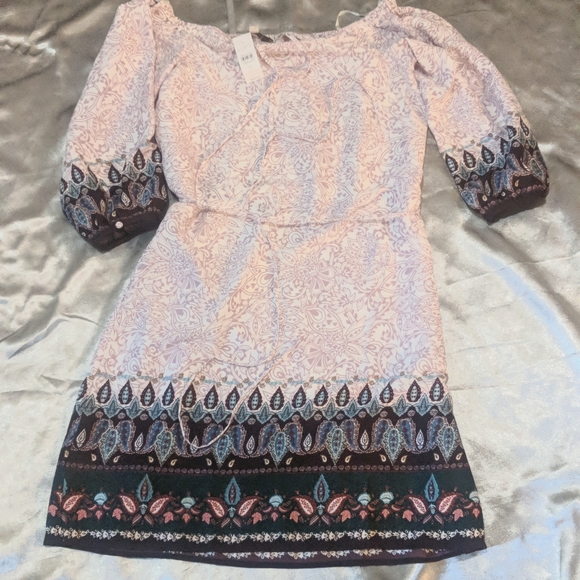 LOFT Dresses & Skirts - Loft Gorgeous off the shoulder boho dress size Small NWT